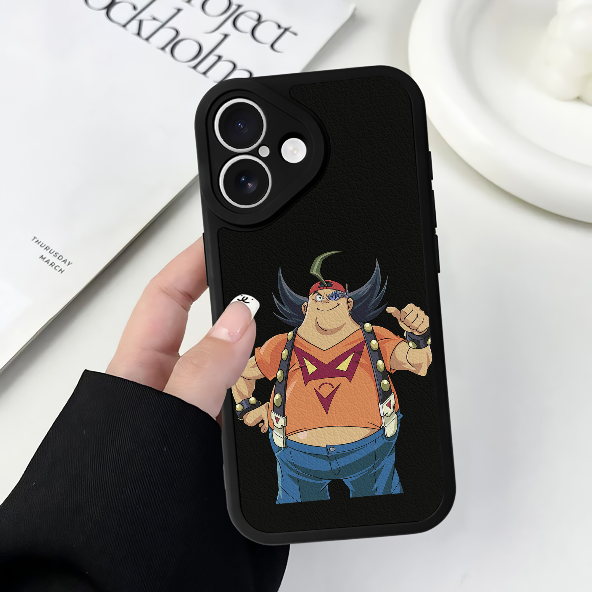 （画像用） 遊☆戯☆王 Yu-Gi-Oh! 【iPhone 16シリーズ対応】シリコンスマホケース（レザー調） 材質：シリコン